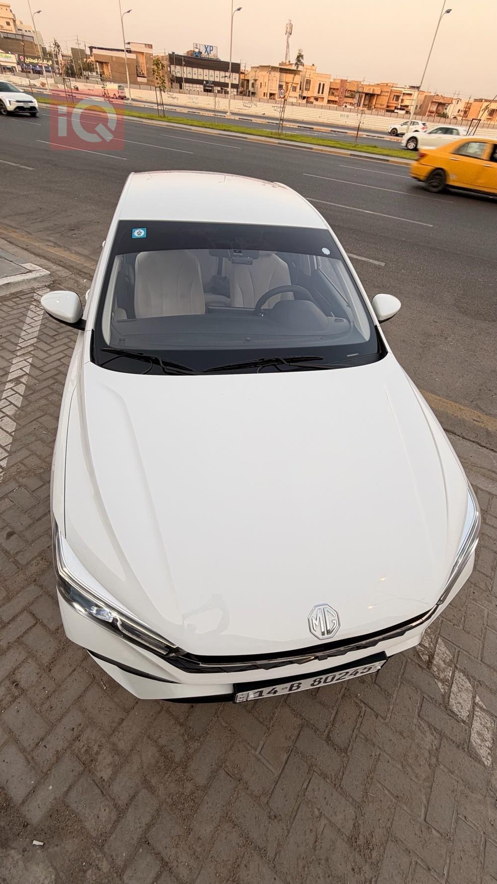 MG 5 Plus